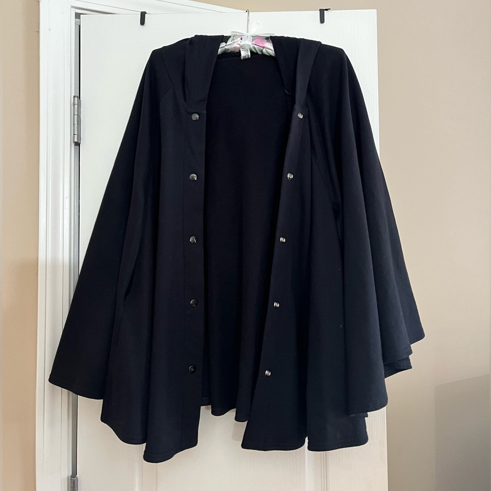 American Apparel Black Fleece Cape. One Size
